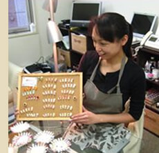 ネイル施術の様子